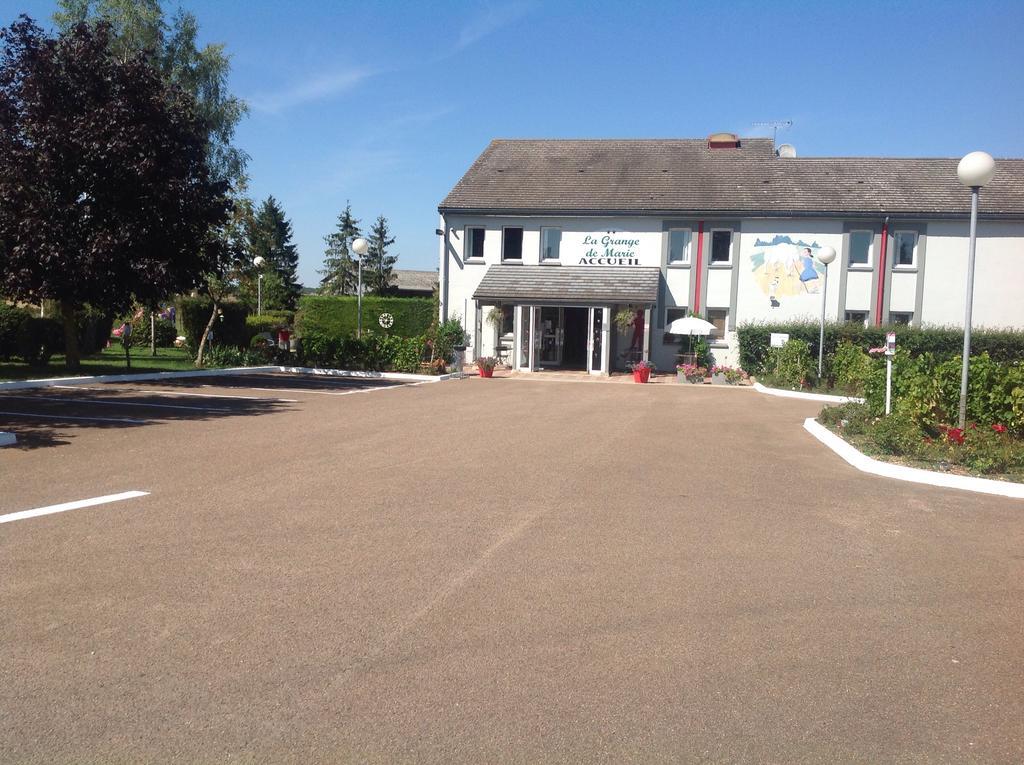 Hotel La Grange De Marie Nitry Exteriér fotografie